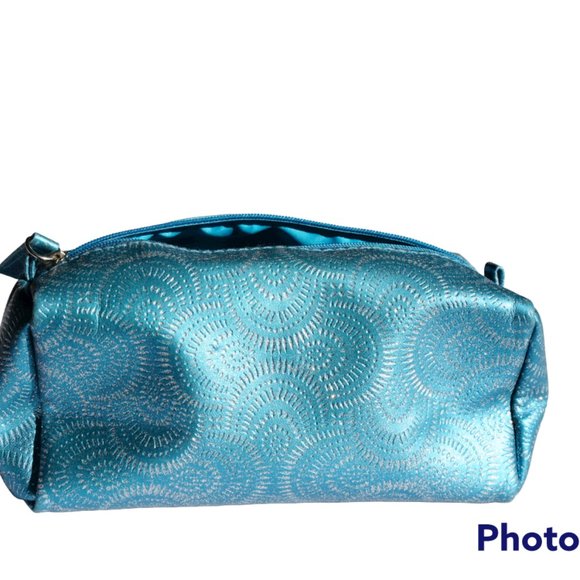 MakeUp Blue with Glitter in Pattern Zipper Box Cosmetic Bag Box - Picture 7 of 13